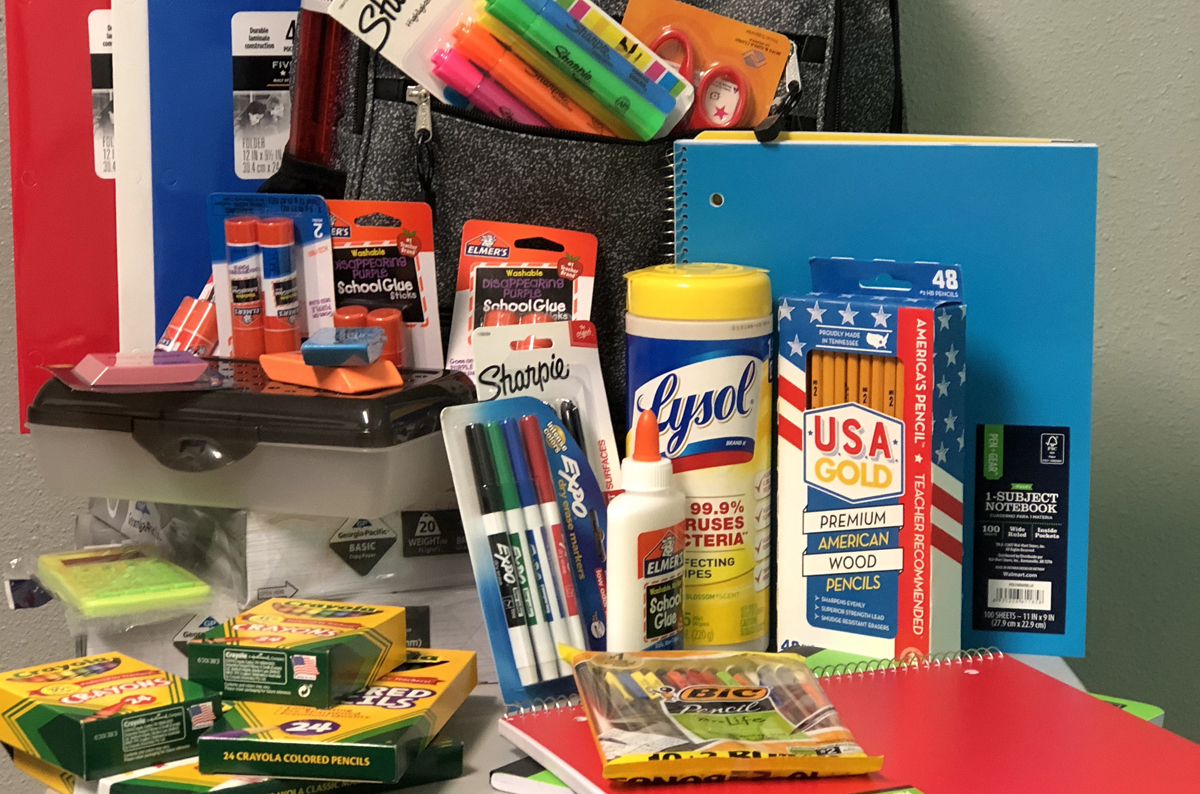Real-Estate-Agents-donation-to-back-to-school-supplies