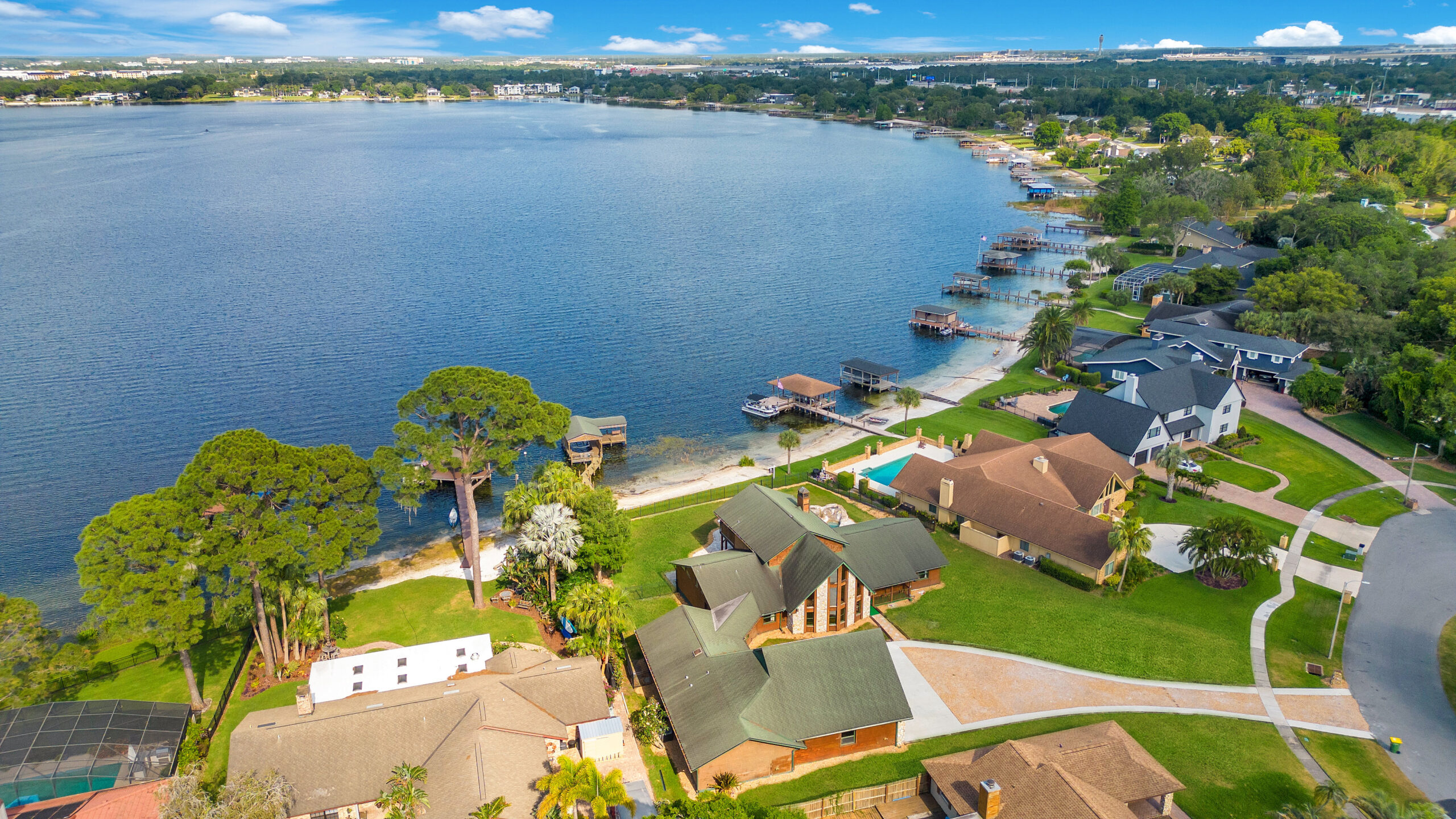 Aerial view of South Lake Conway and waterfront homes
